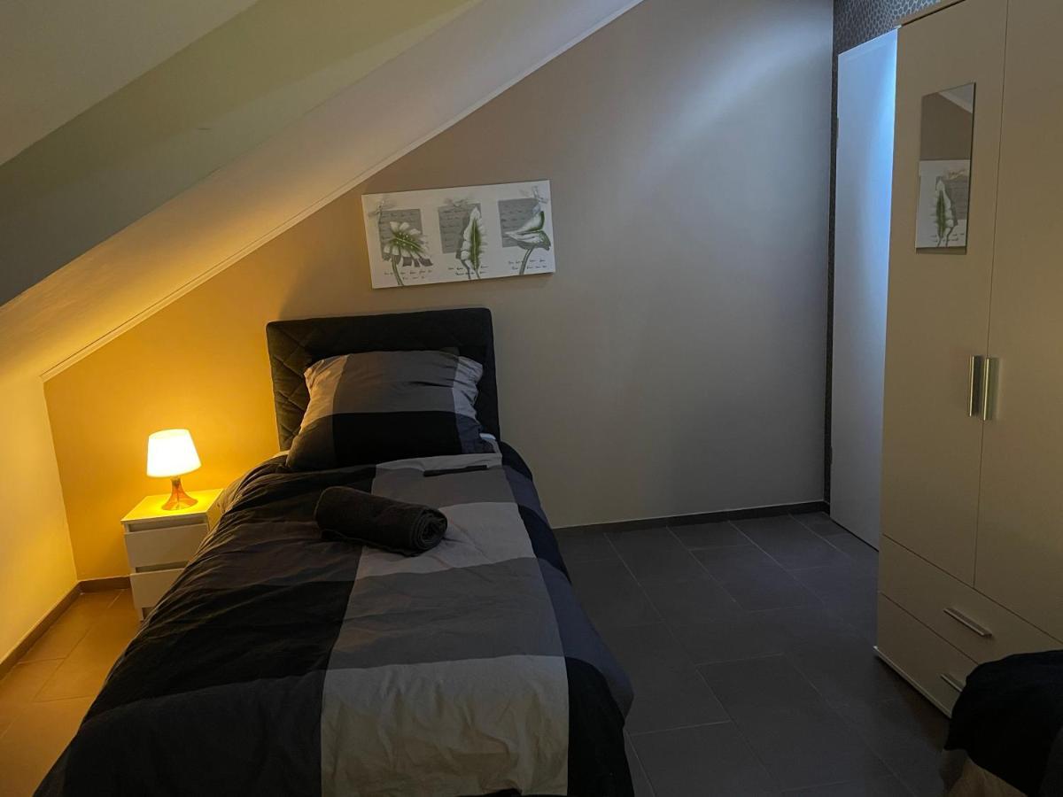 Sky Night Loft Apartment Düren - Eifel Екстериор снимка